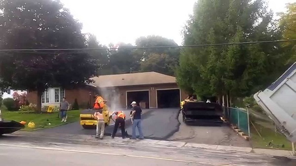 Residential Driveway Paving