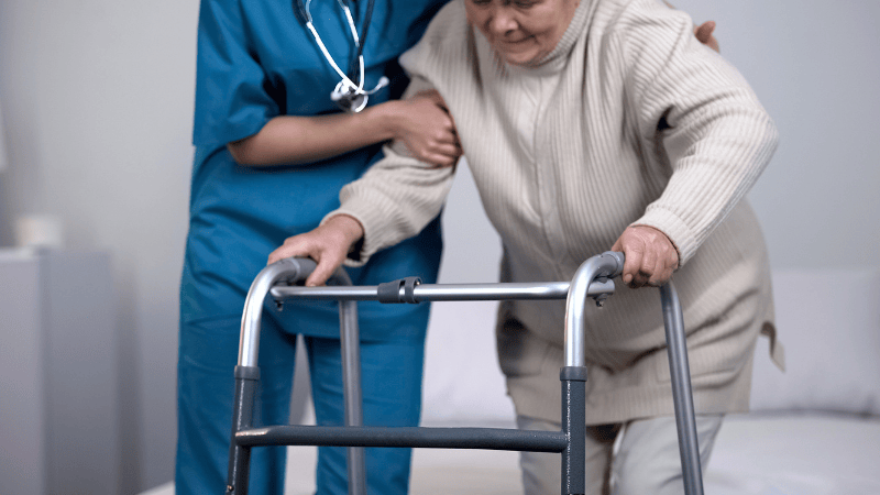 Complications of Hip Replacement Surgery – Tips to Consider